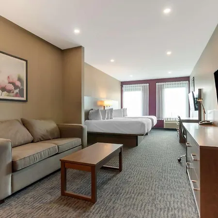 Best Western Plus Dauphin Exterior photo