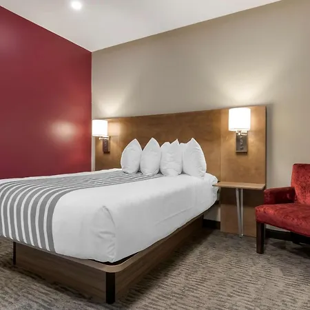 Best Western Plus Dauphin Exterior photo