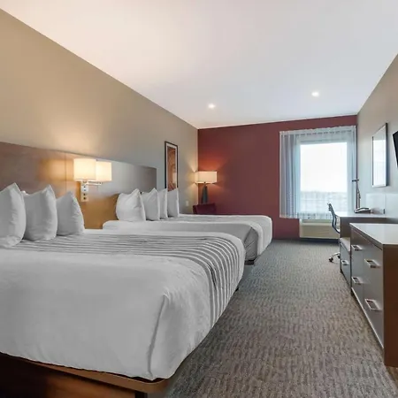 Best Western Plus Dauphin Exterior photo