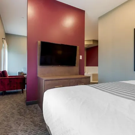 Best Western Plus Dauphin Exterior photo