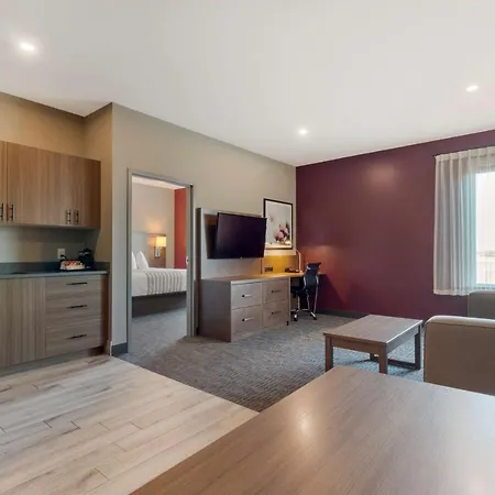 Best Western Plus Dauphin Exterior photo